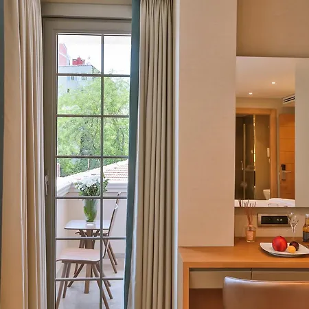 Ada Nisantasi Hotel 3*