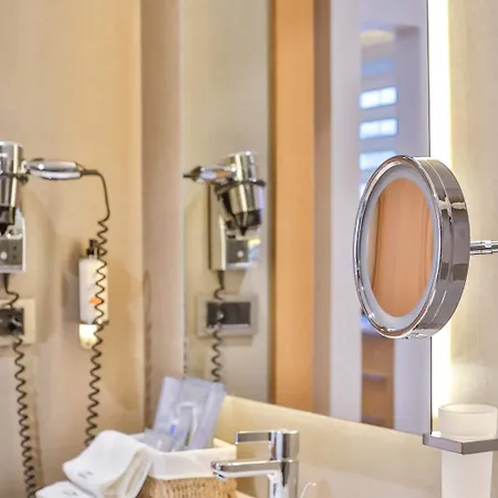 Ada Nisantasi Hotel 3*